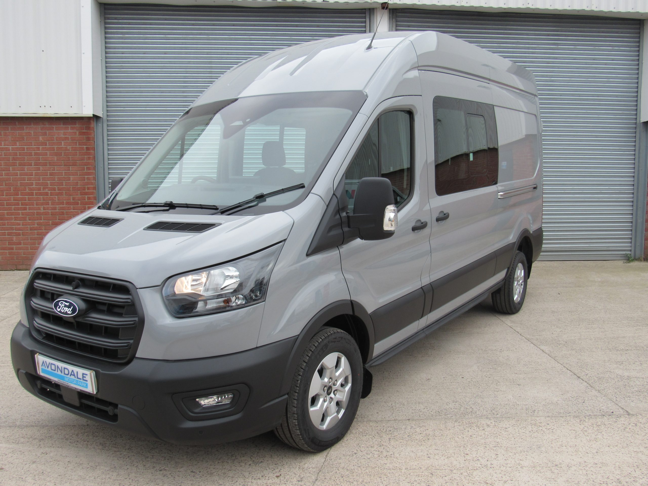Ford Transit LWB Double Cab 7 seats Ford 7 SEATER Transit for hire